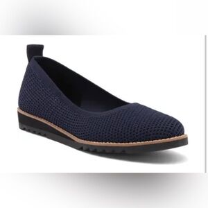 New EILEEN FISHER Etta Knit Slip On Shoes in Navy Size 7